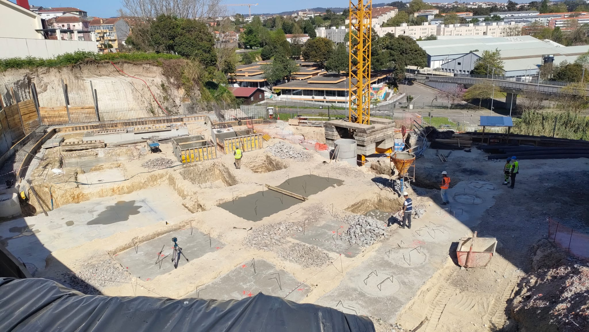 Obra de Bouça Ribas em março de 2026 — fundações e estruturas